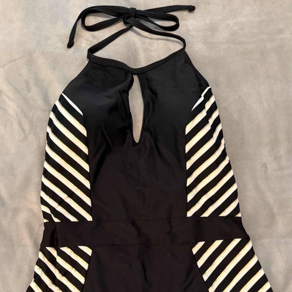 Chic Black and White Striped Women's One Piece Swimsuit